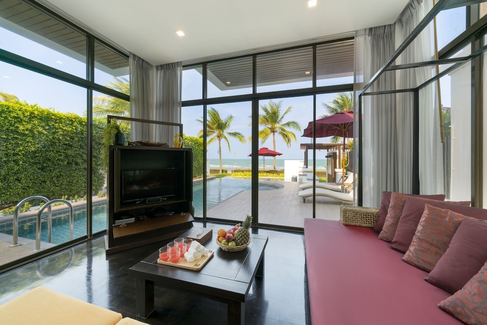 tolani le bayburi villas pranburi