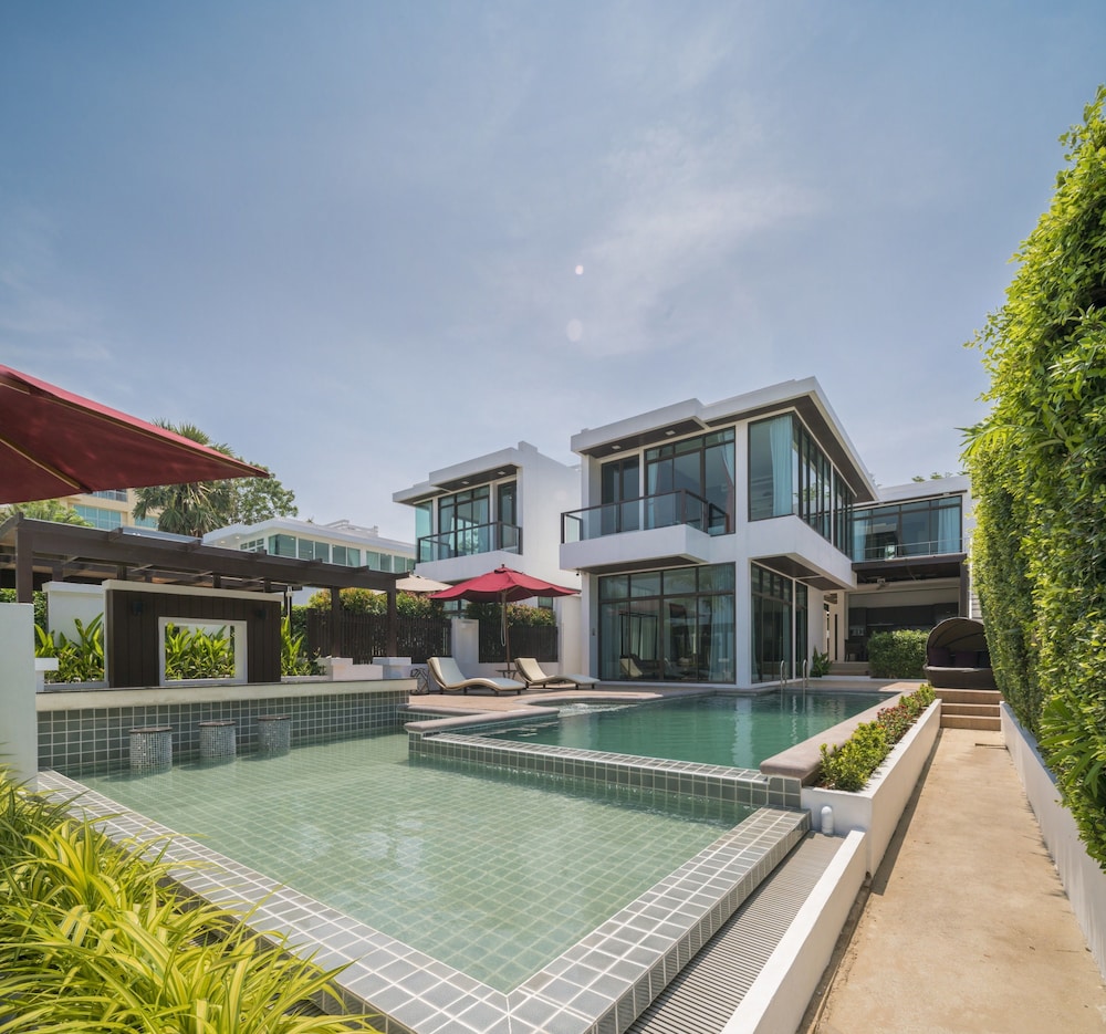 tolani le bayburi villas pranburi