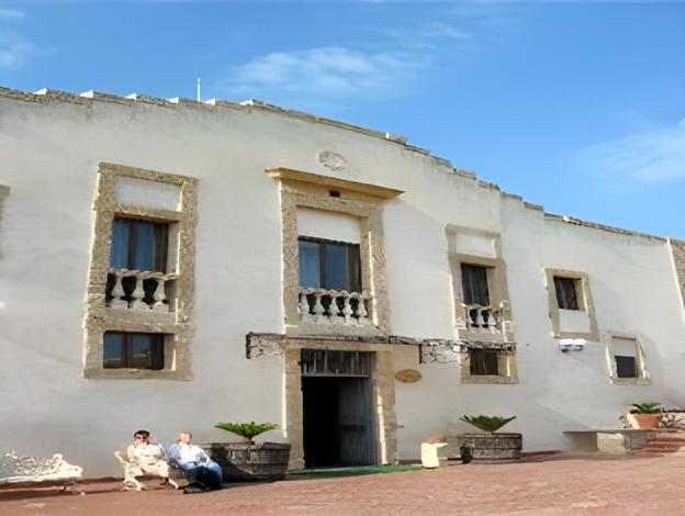 hotel villa favorita