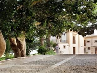 hotel villa favorita