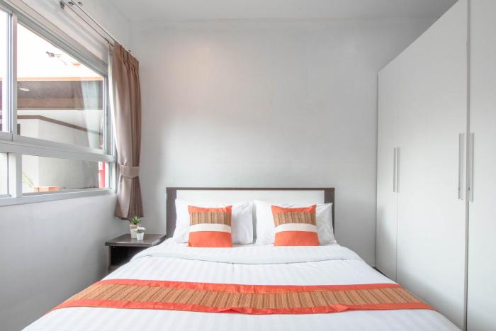 teja lakeview apartments