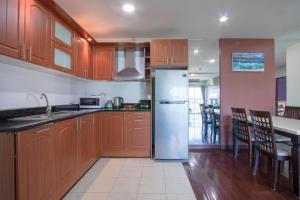 teja lakeview apartments