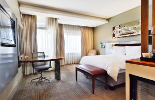 holiday inn rosebank an ihg hotel