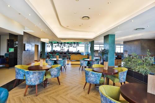 holiday inn rosebank an ihg hotel