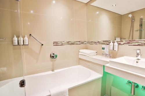 holiday inn rosebank an ihg hotel