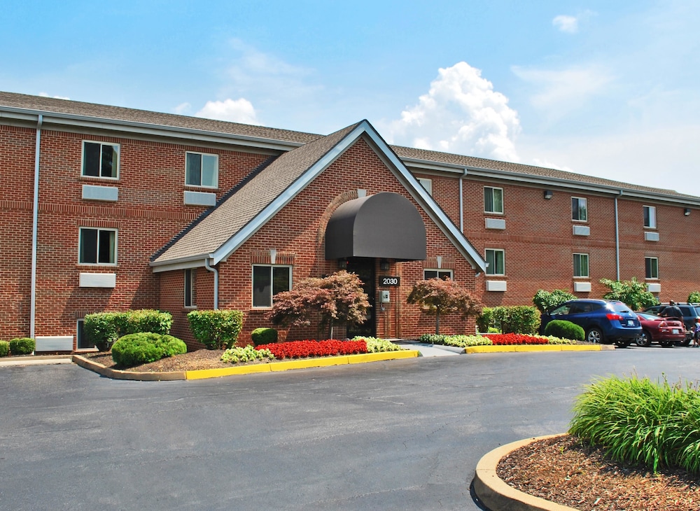 extended stay america select suites st louis westport craig