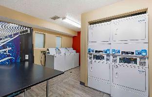 extended stay america select suites st louis westport craig