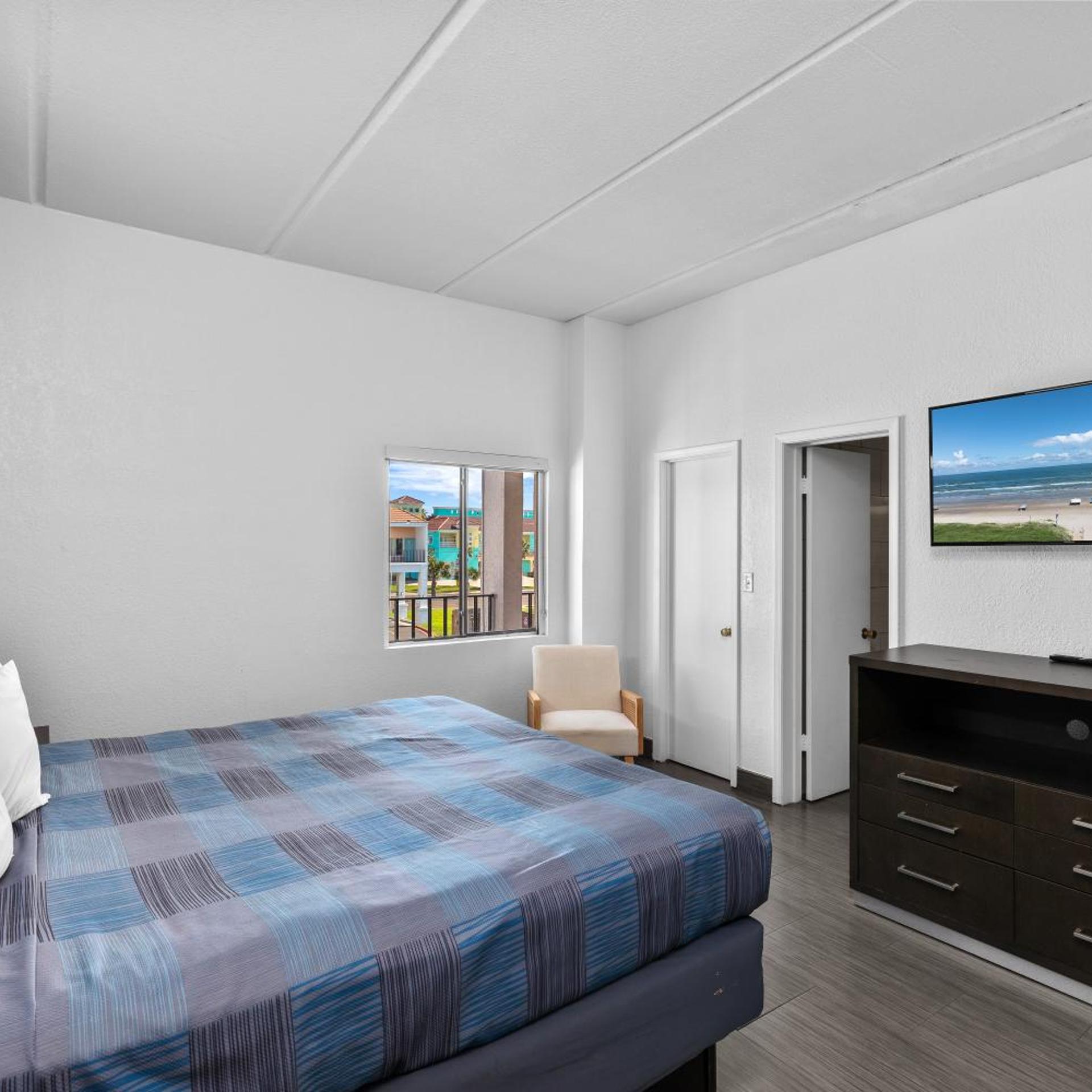 windwater hotel and marina