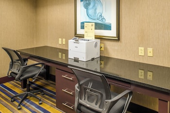 embassy suites by hilton st louis airport