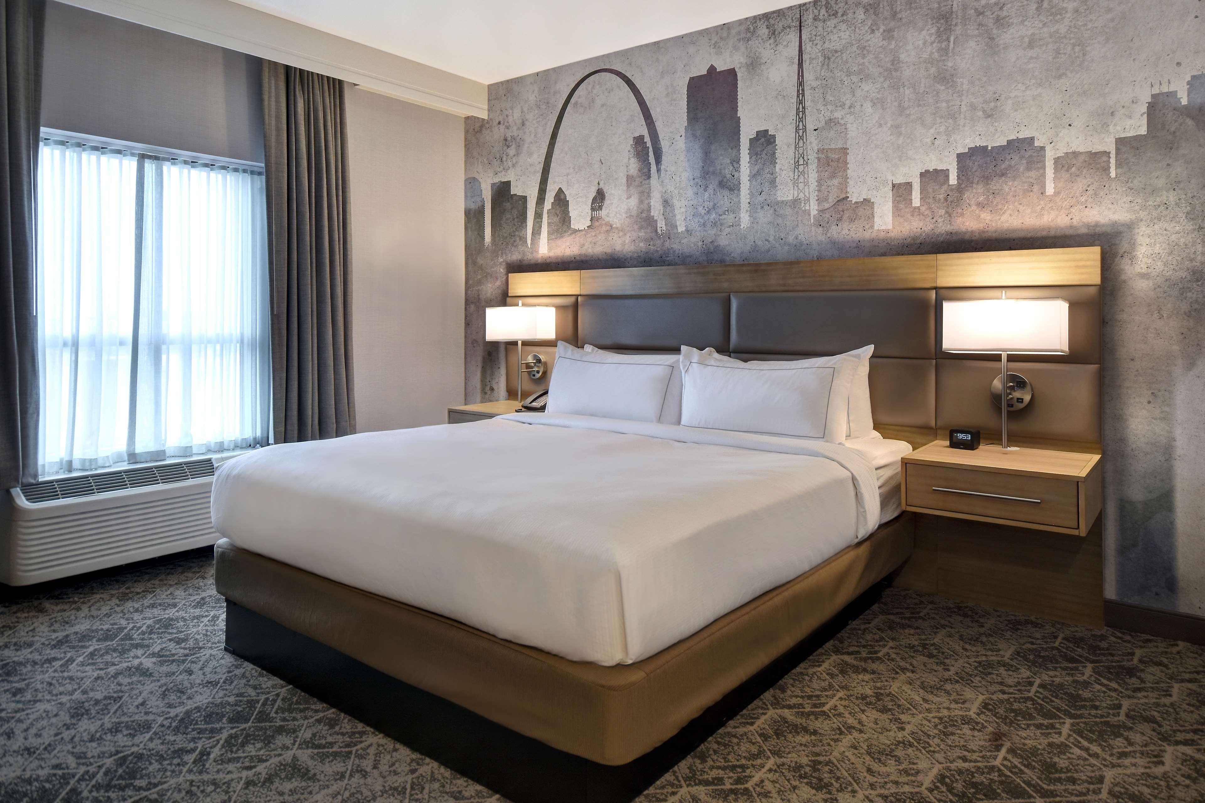 doubletree by hilton st louis airport