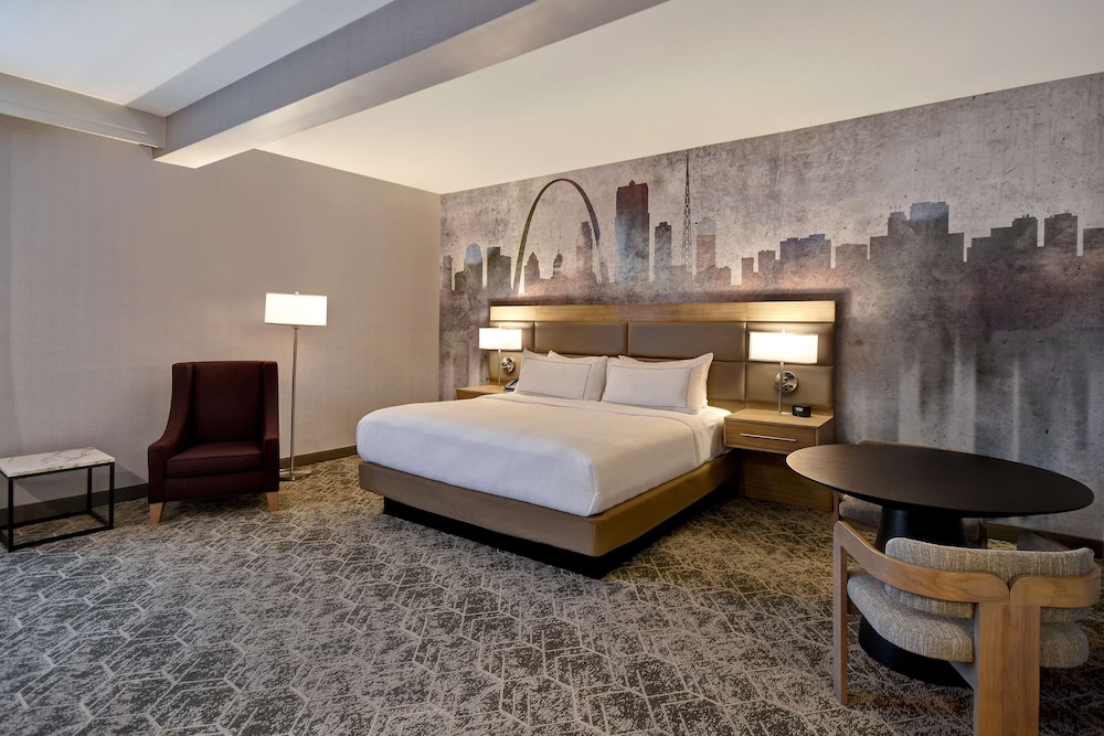 doubletree by hilton st louis airport