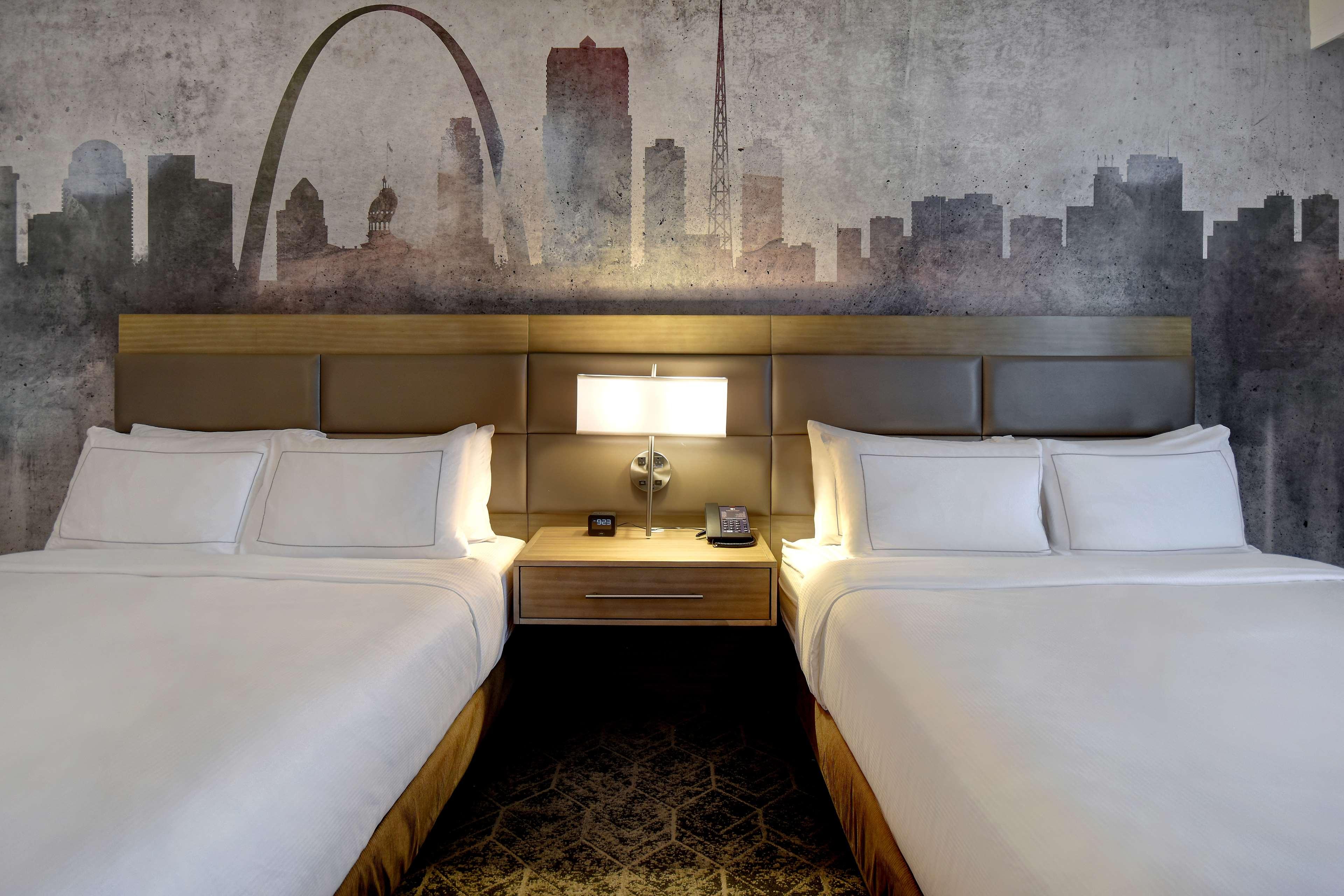 doubletree by hilton st louis airport