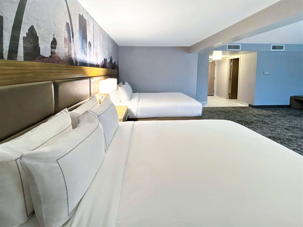 doubletree by hilton st louis airport