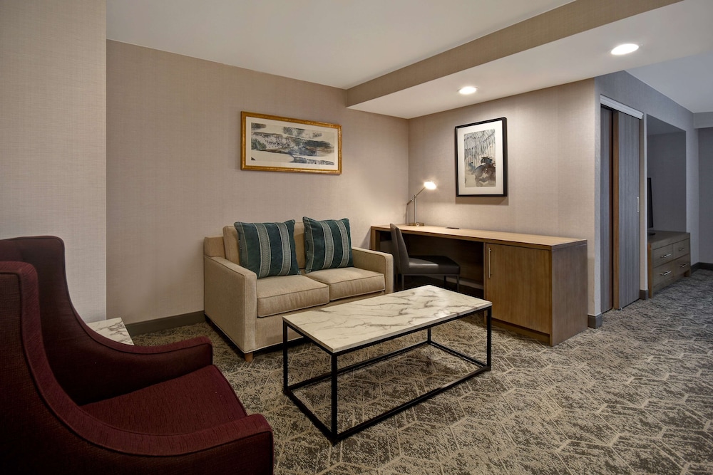 doubletree by hilton st louis airport