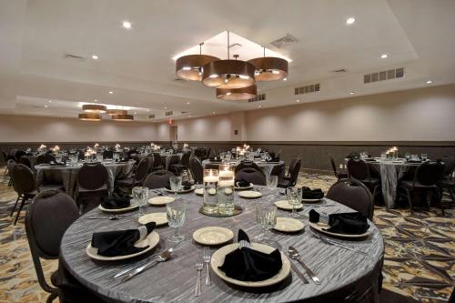 doubletree by hilton st louis airport