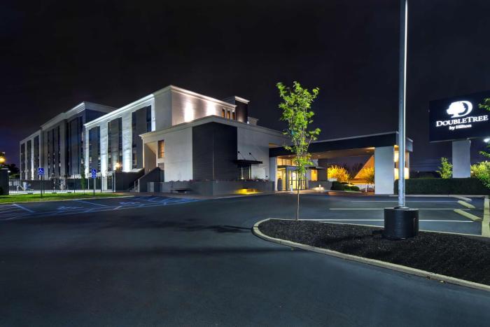 doubletree by hilton st louis airport