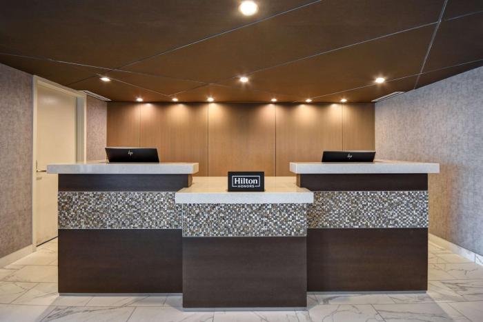 doubletree by hilton st louis airport