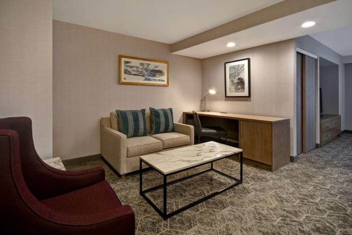 doubletree by hilton st louis airport