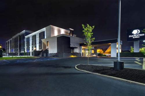doubletree by hilton st louis airport
