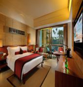 pullman oceanview sanya bay resort and spa