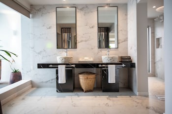 sealife resort and spa