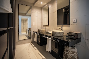 sealife resort and spa