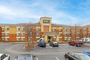 extended stay america suites st louis airport central