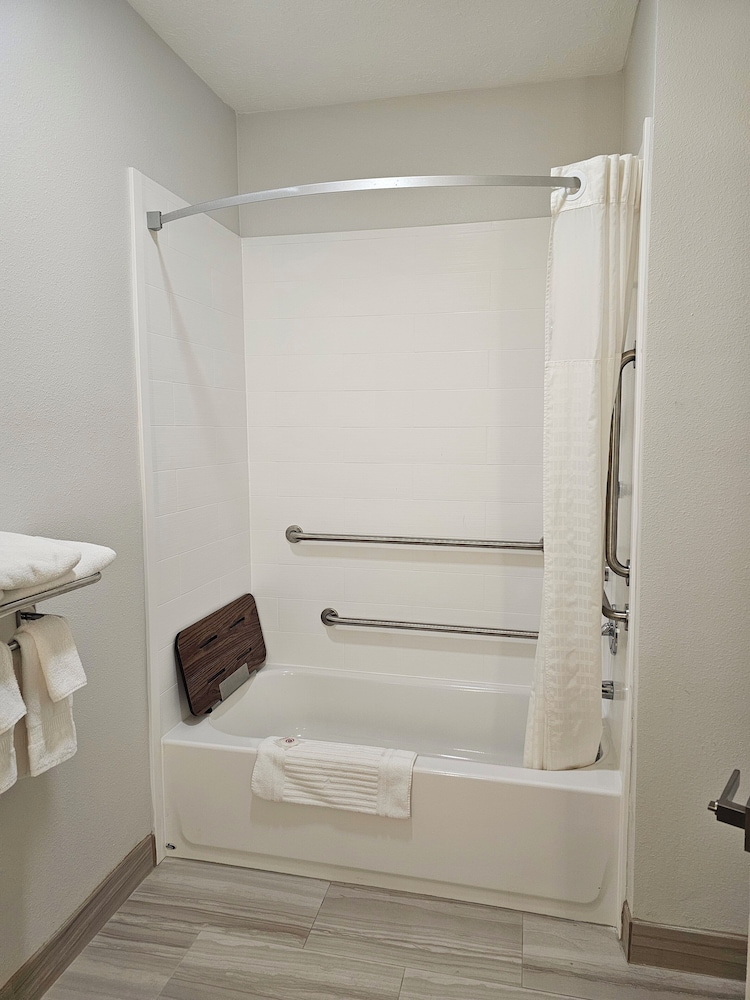 comfort inn jackson i 40