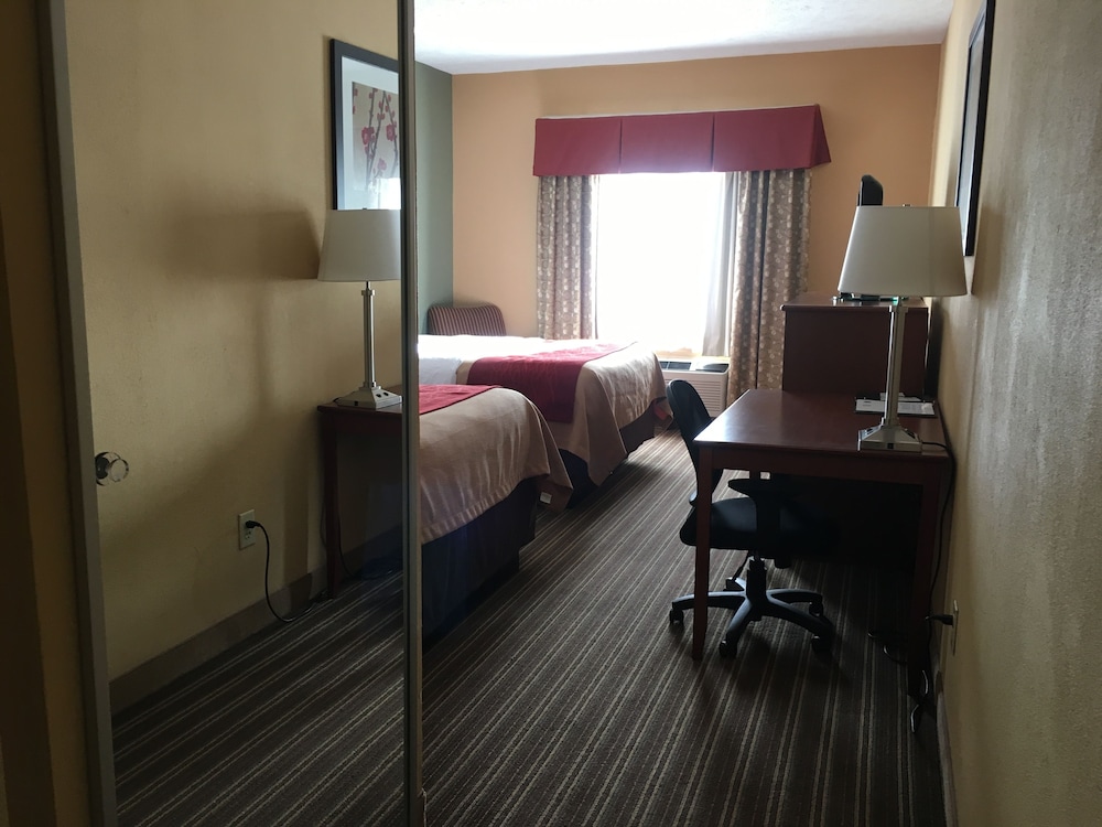 comfort inn jackson i 40