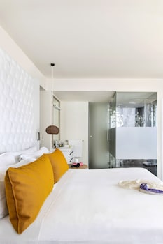 me ibiza the leading hotels of the world