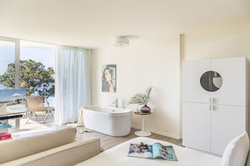 me ibiza the leading hotels of the world