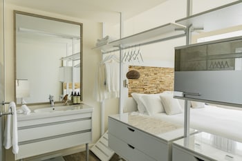 me ibiza the leading hotels of the world