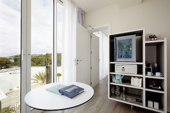 me ibiza the leading hotels of the world