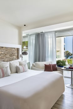 me ibiza the leading hotels of the world