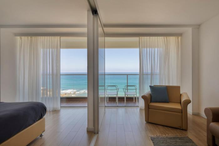 resort hadera hotel by jacob