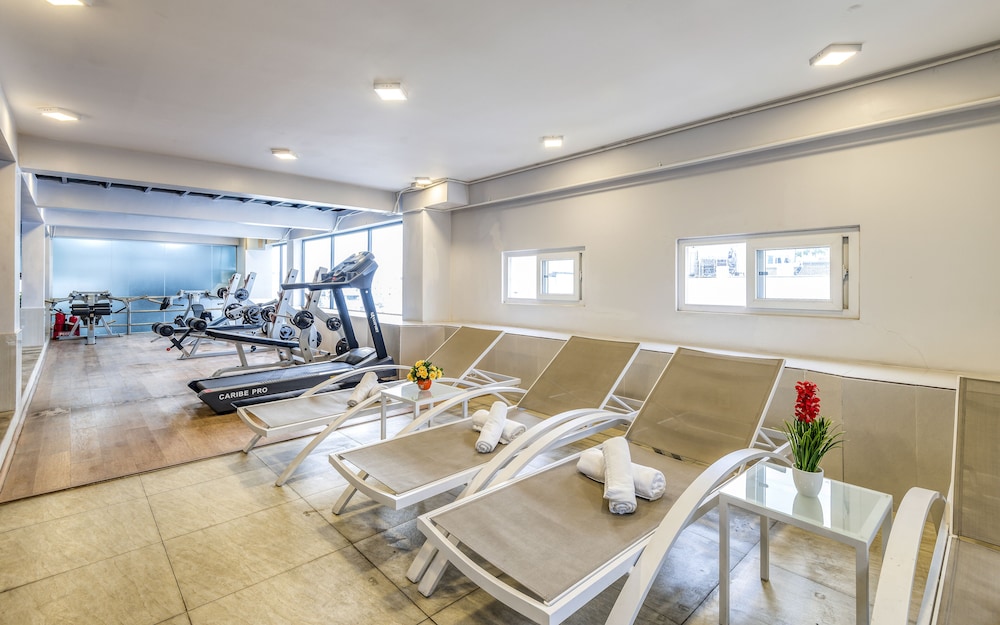 cherry hotel and apartment