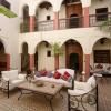 riad petit karmela