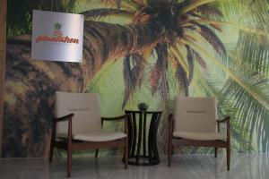 1770 lagoons central apartment resort