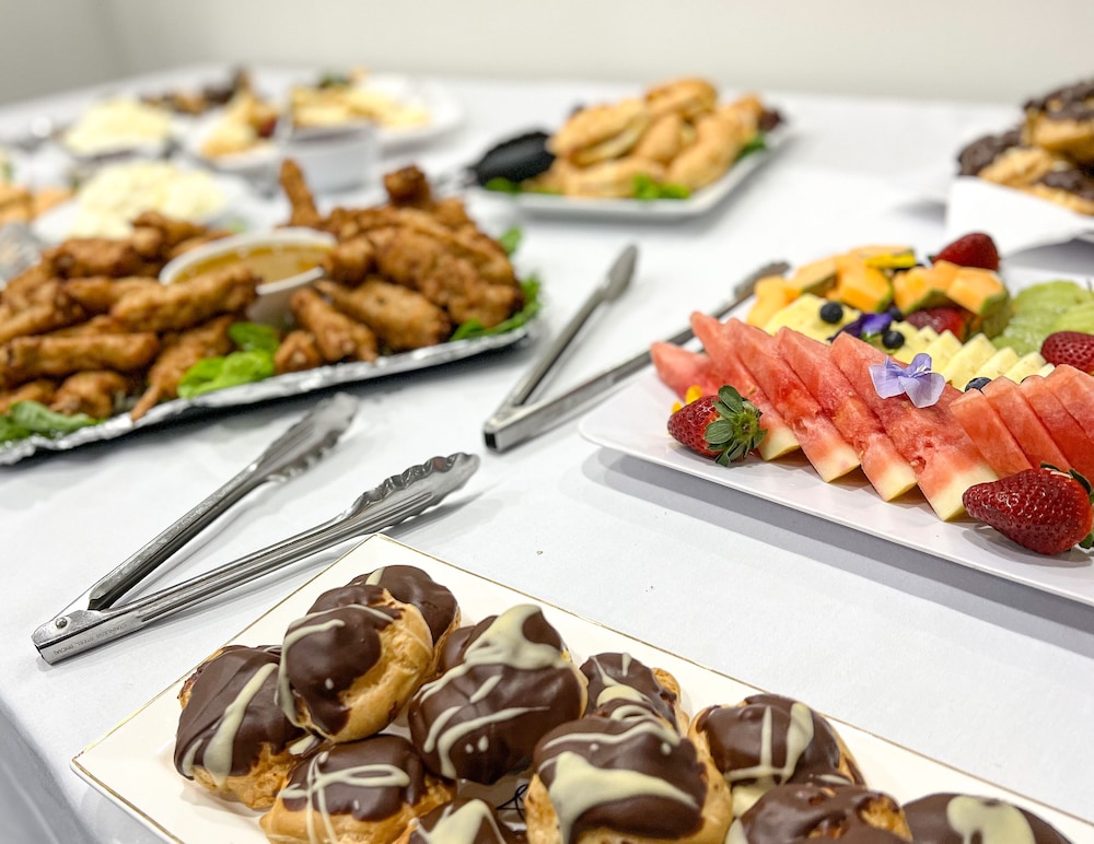 1770 lagoons central apartment resort