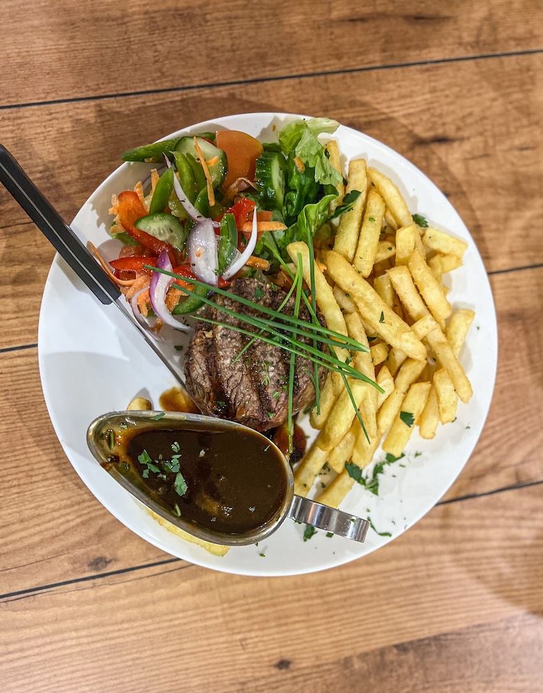 1770 lagoons central apartment resort