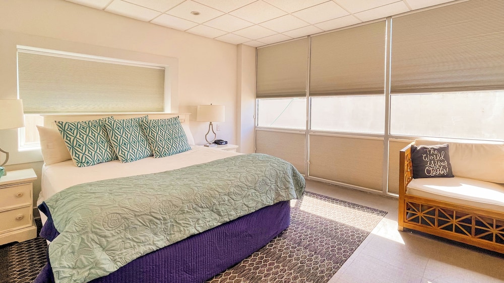 blockade runner beach resort