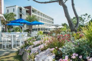 blockade runner beach resort