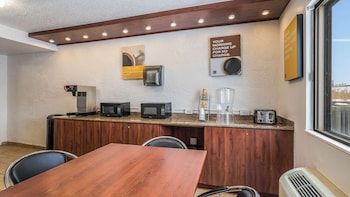 motel 6 elk grove village il