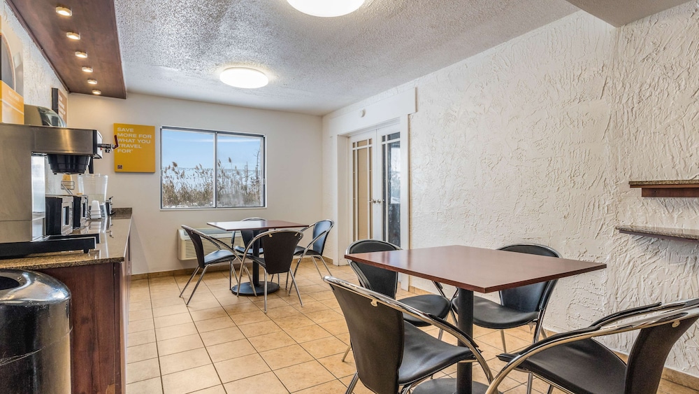 motel 6 elk grove village il