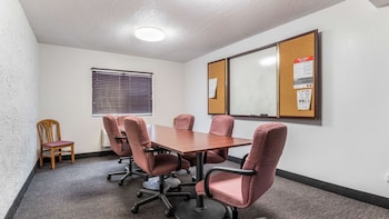 motel 6 elk grove village il