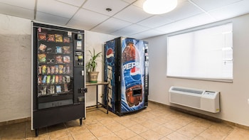 motel 6 elk grove village il