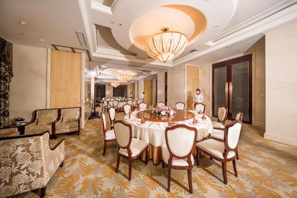xinhua media hotel