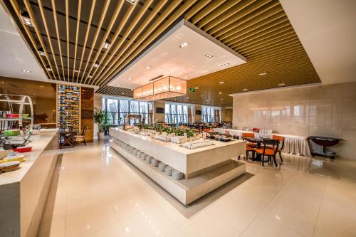 xinhua media hotel