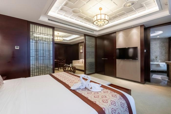 xinhua media hotel