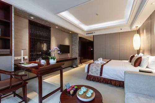 xinhua media hotel